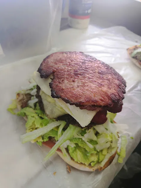 Tortas y Hamburguesas "El Ruper's"