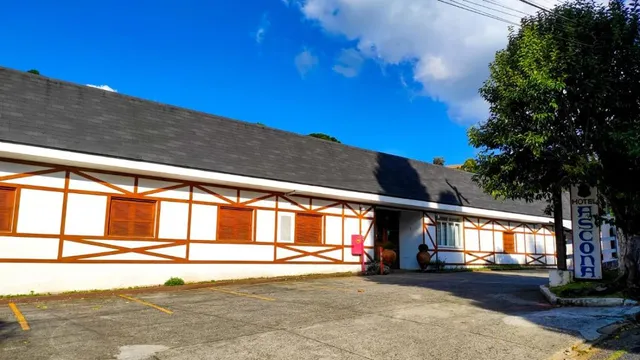 Hotel Ascona Campos do Jordão