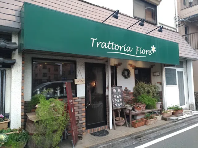 トラットリア フィオーレ