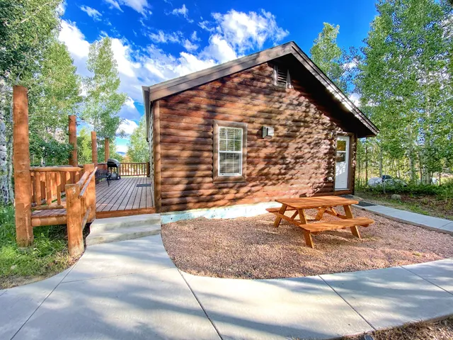 AspenLeaf Lodges