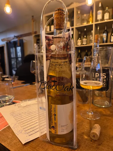 The BlacOak Tasting Room