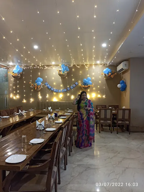 Royal Spice Restaurant – Best & Top Pure Veg | Continental | Multicuisine Restaurants in Ajmer