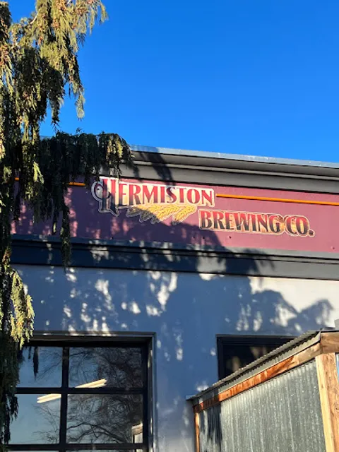 Nookie's Restaurant Home of Brewery Home of Hermiston Brewing