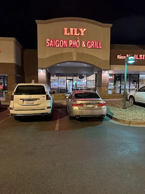 Lily Saigon Phở Grill