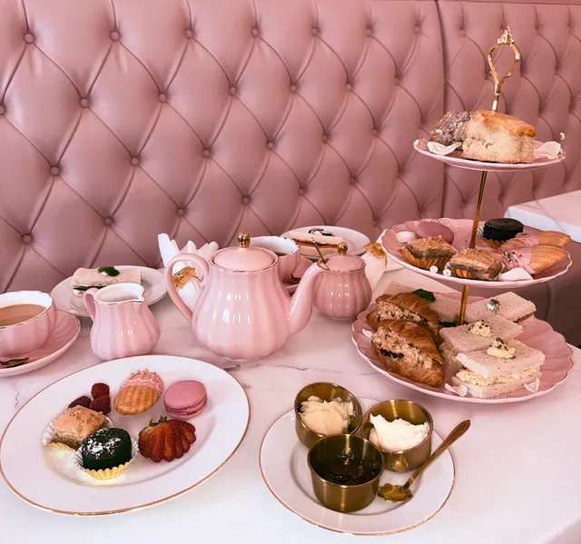 Petals & Pours Tea Room