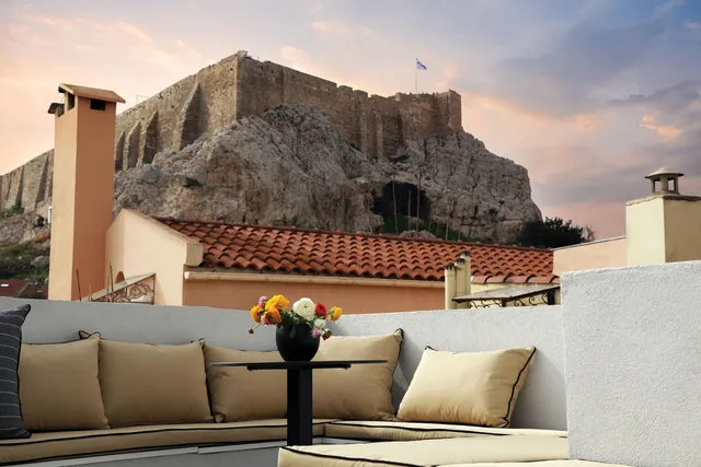 CityZoe Athens Suites