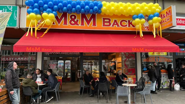 M&M Back