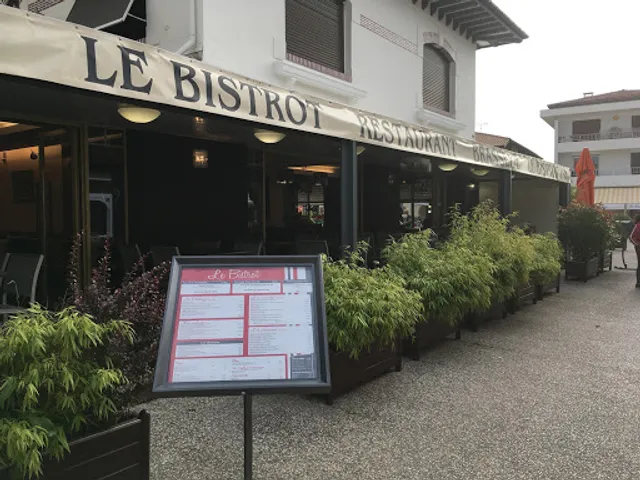 Le Bistrot