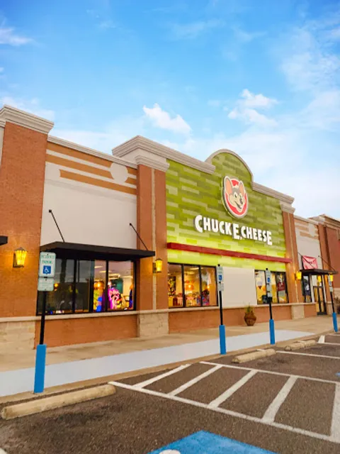 Chuck E. Cheese