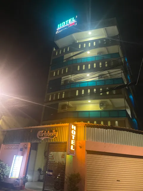 Khách sạn Hồng Vân