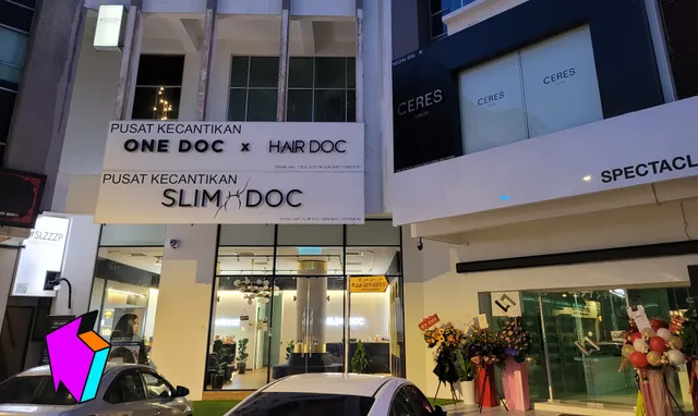 Hashtag.Capsule.Hostel