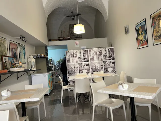 Bar Paninoteca "Drink Time"