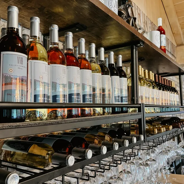 Valley View Hills Winery