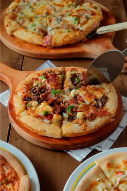 Pizza Ria Kafe Perintis