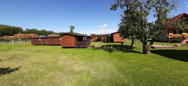 Żagiel. Ośrodek wczasowy. Bugiel A.