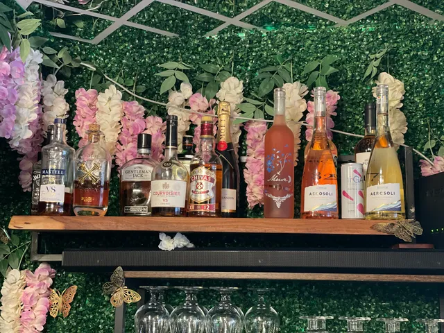 Golden Seafood & Steak House