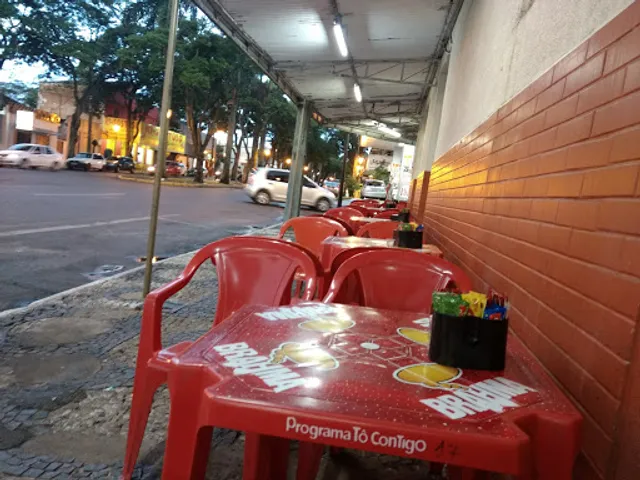 Lanchonete e Pizzaria O Pinguim