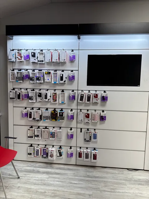 uBreakiFix - Phone and Computer Repair