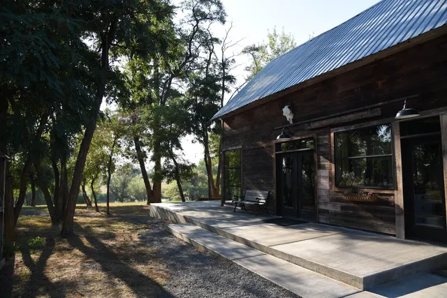 Hunter Moon Homestead