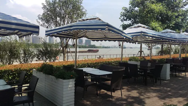 Isola Bella Italian Cuisine & Bar