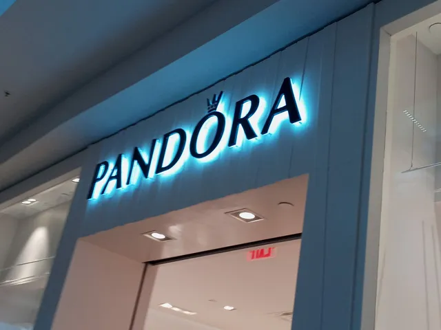 Pandora Jewelry