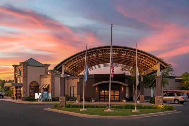 Best Western Fairmont Hotel & Event Center