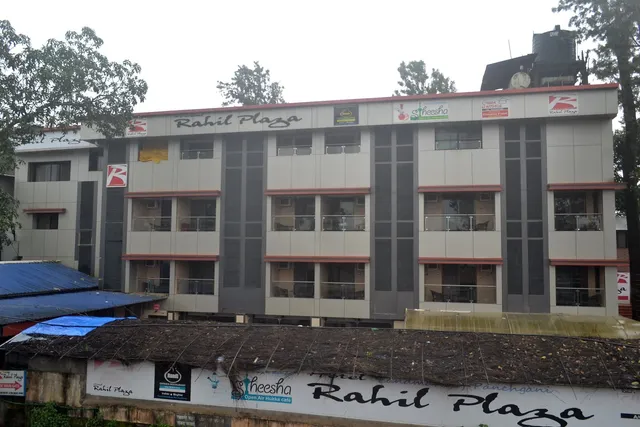 Hotel Rahil Plaza