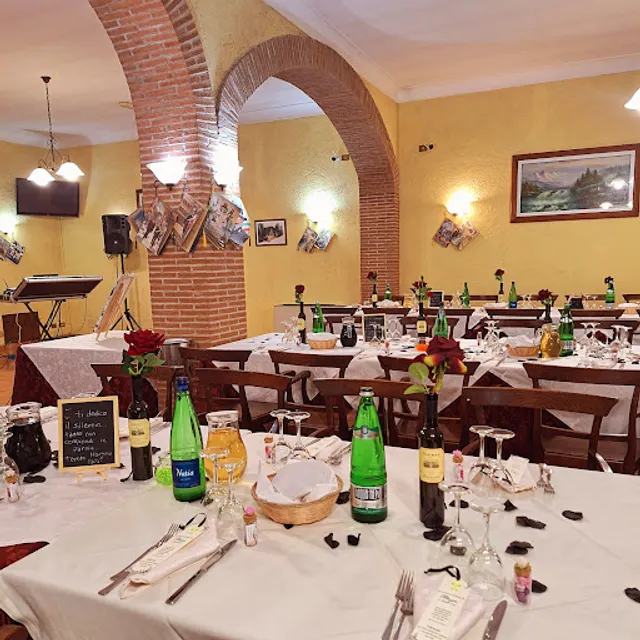 Ristorante Pizzeria La Rosa Scarlatta