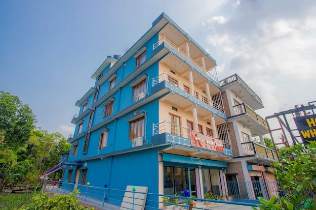 OYO 377 Hotel White Dove