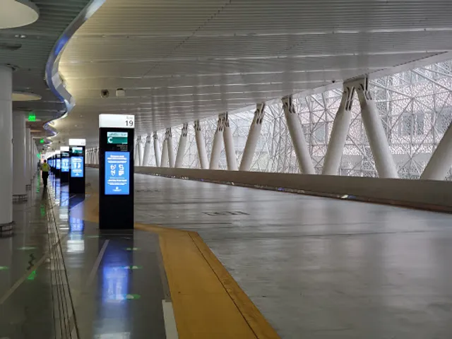 Salesforce Transit Center Bay 29