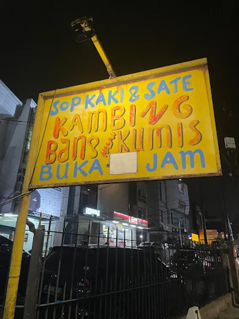 Sop Kaki & Sate Kambing Bang Hasan Kumis