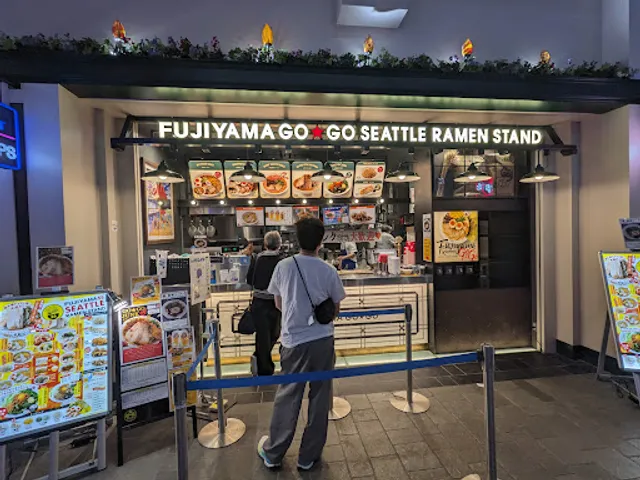 FUJIYAMA GO GO SEATTLE RAMEN STAND