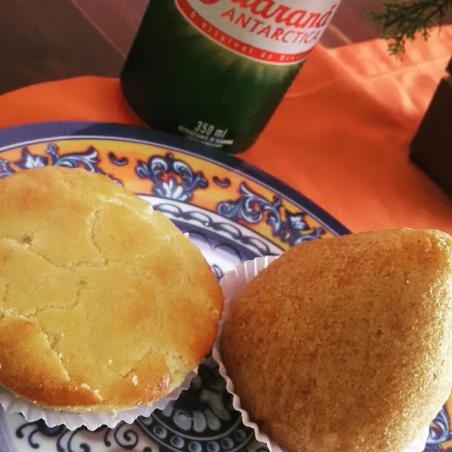 Bolos e Tentações Doceria