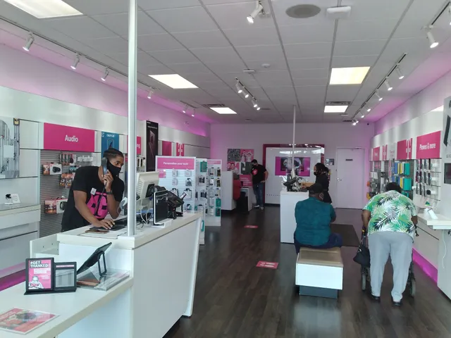 T-Mobile Authorized Retailer