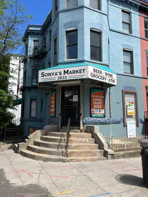 Sonya's Market