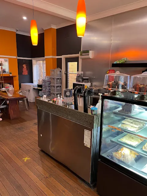 Alice Cafe Restaurant