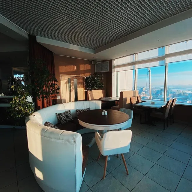 Sky lounge (Небо)