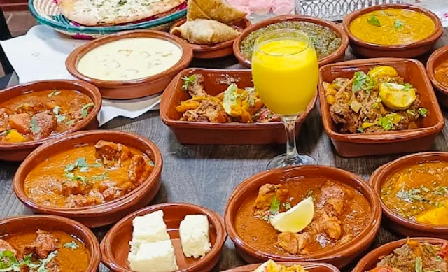 Biryani Tandoori & Sweets