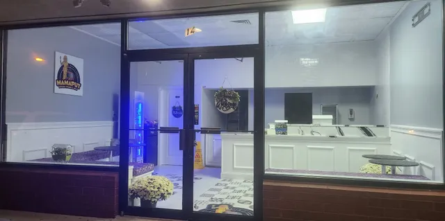 Mamaput and Suya Kitchen