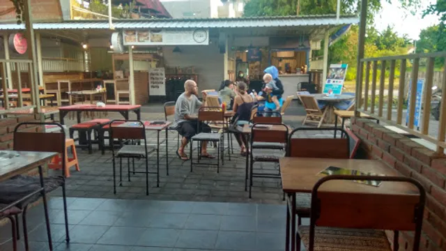 MEJA DAPUR, PASTA, PIZZA & POTATO