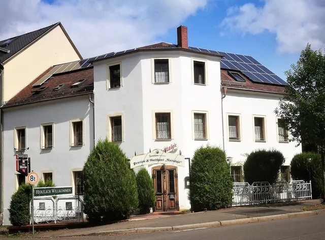 Pension & Gasthaus " Nostalgie"