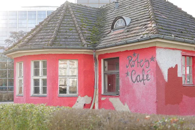 Rotes Café