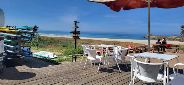 Kalux Beach Bar & Surf School
