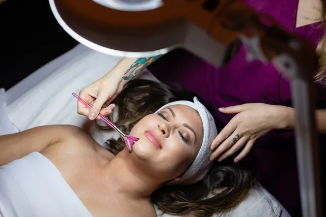 Face to Face Spa - Downtown Austin