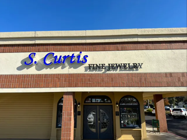 S Curtis Fine Jewelry