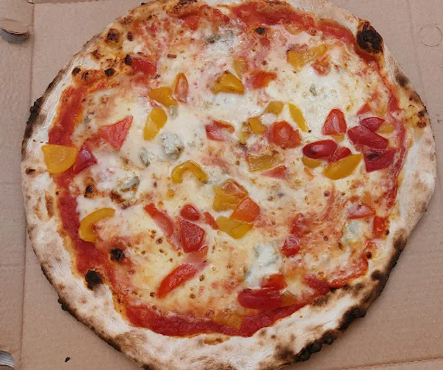 Pizzeria Giallo Reale