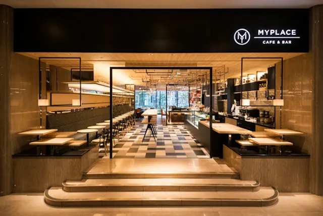 MYPLACE Cafe & Bar