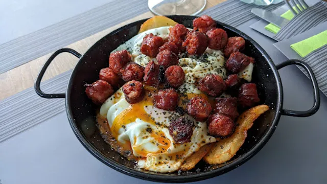 Gastrobar Camping Boneta | Barruera