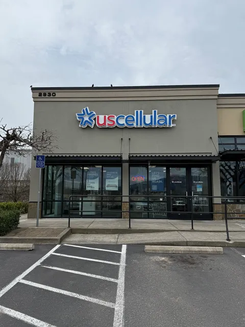 Authorized Retailer UScellular & T-Mobile