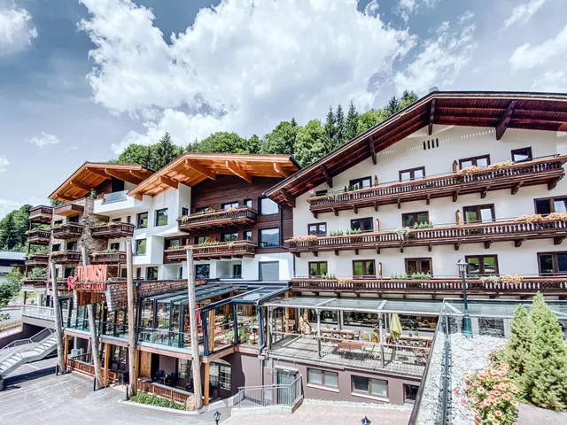 THOMSN Central Hotel & Appartements